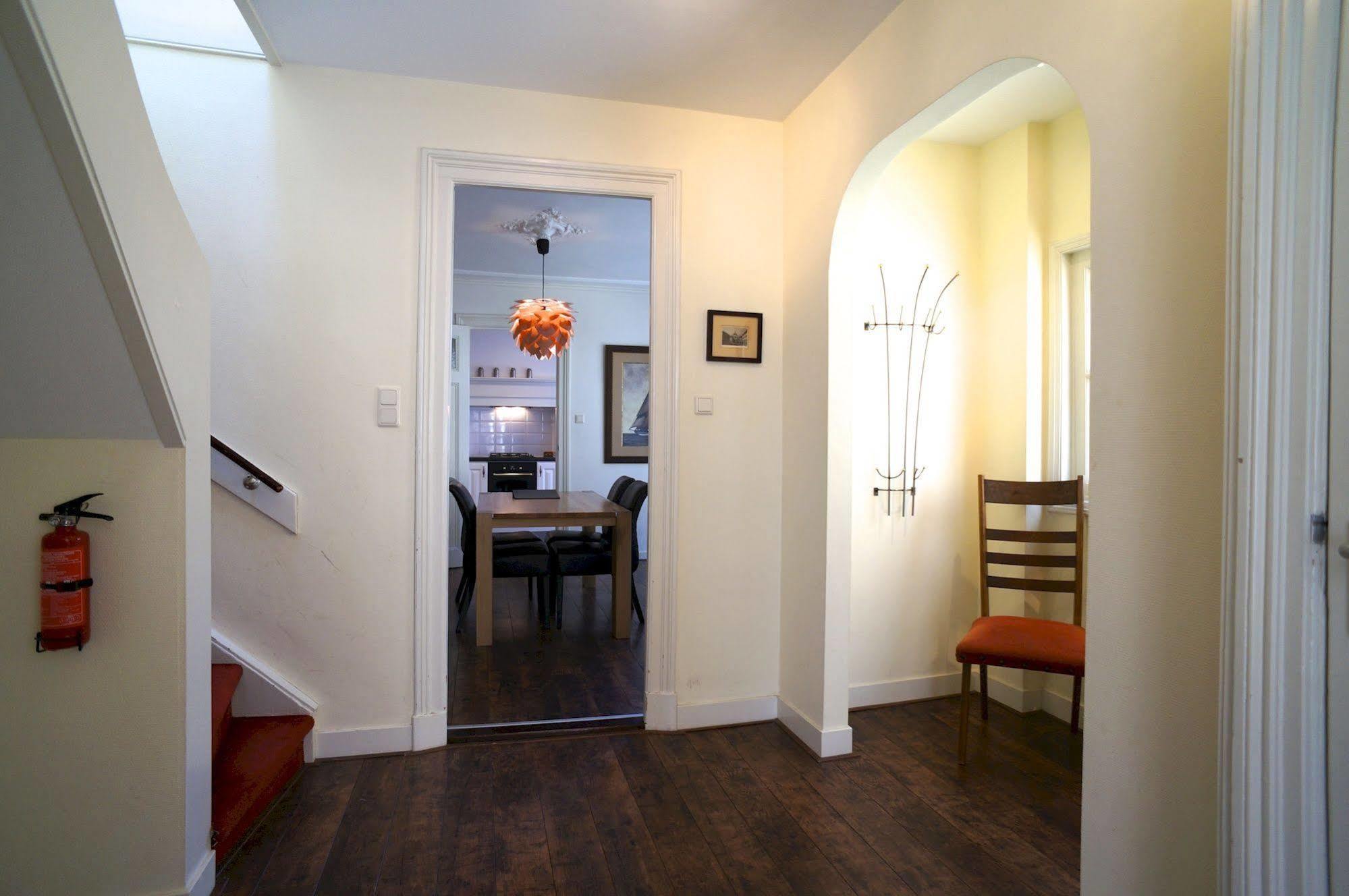Stayci Serviced Apartments Noordeinde Хага Екстериор снимка