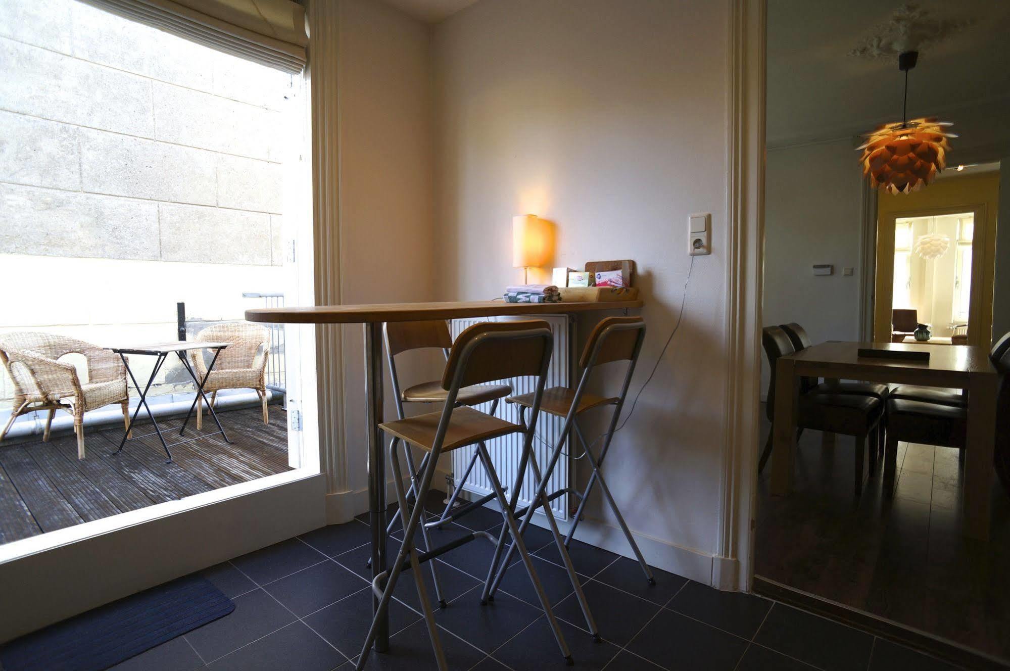 Stayci Serviced Apartments Noordeinde Хага Екстериор снимка