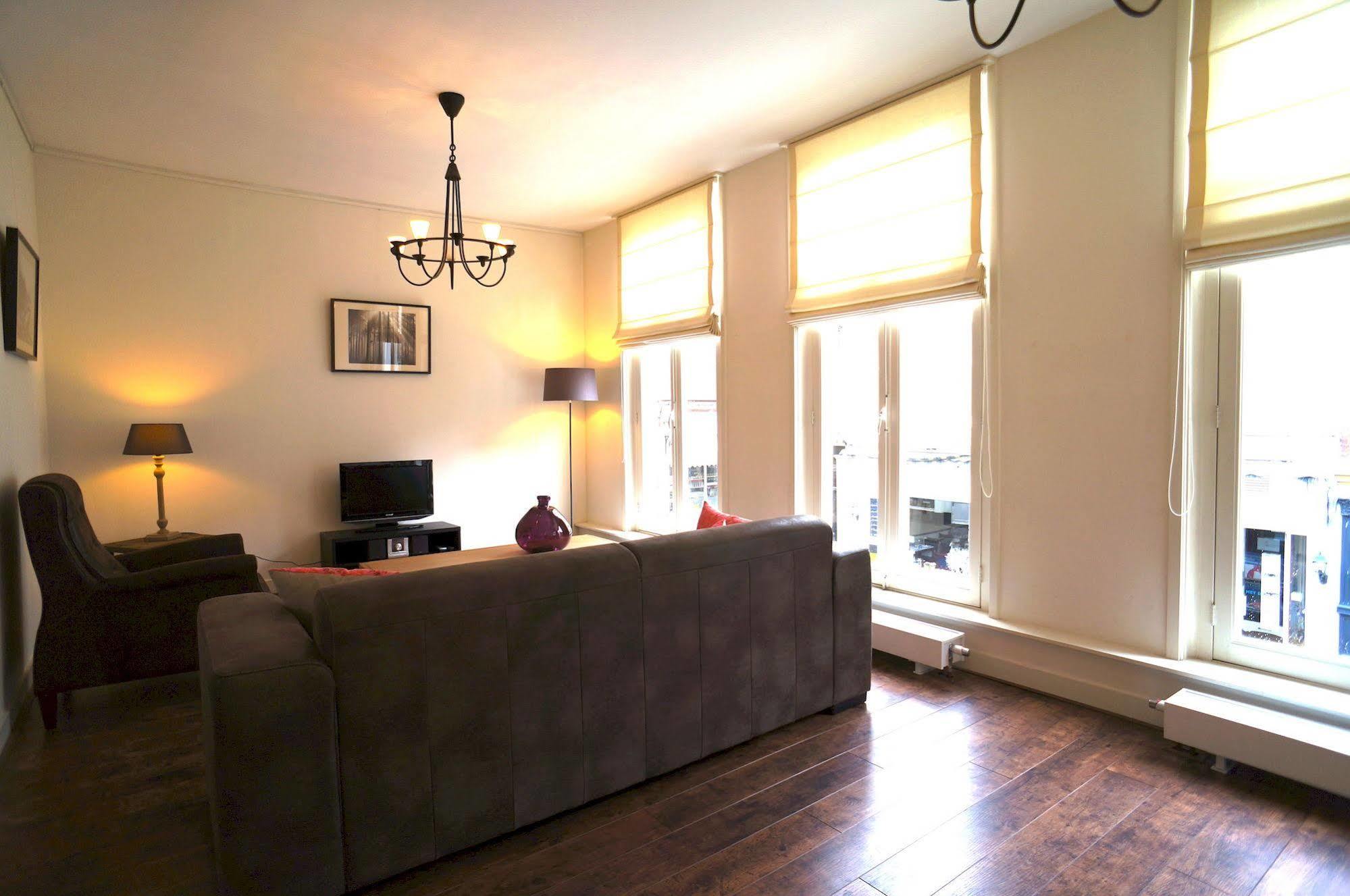 Stayci Serviced Apartments Noordeinde Хага Екстериор снимка