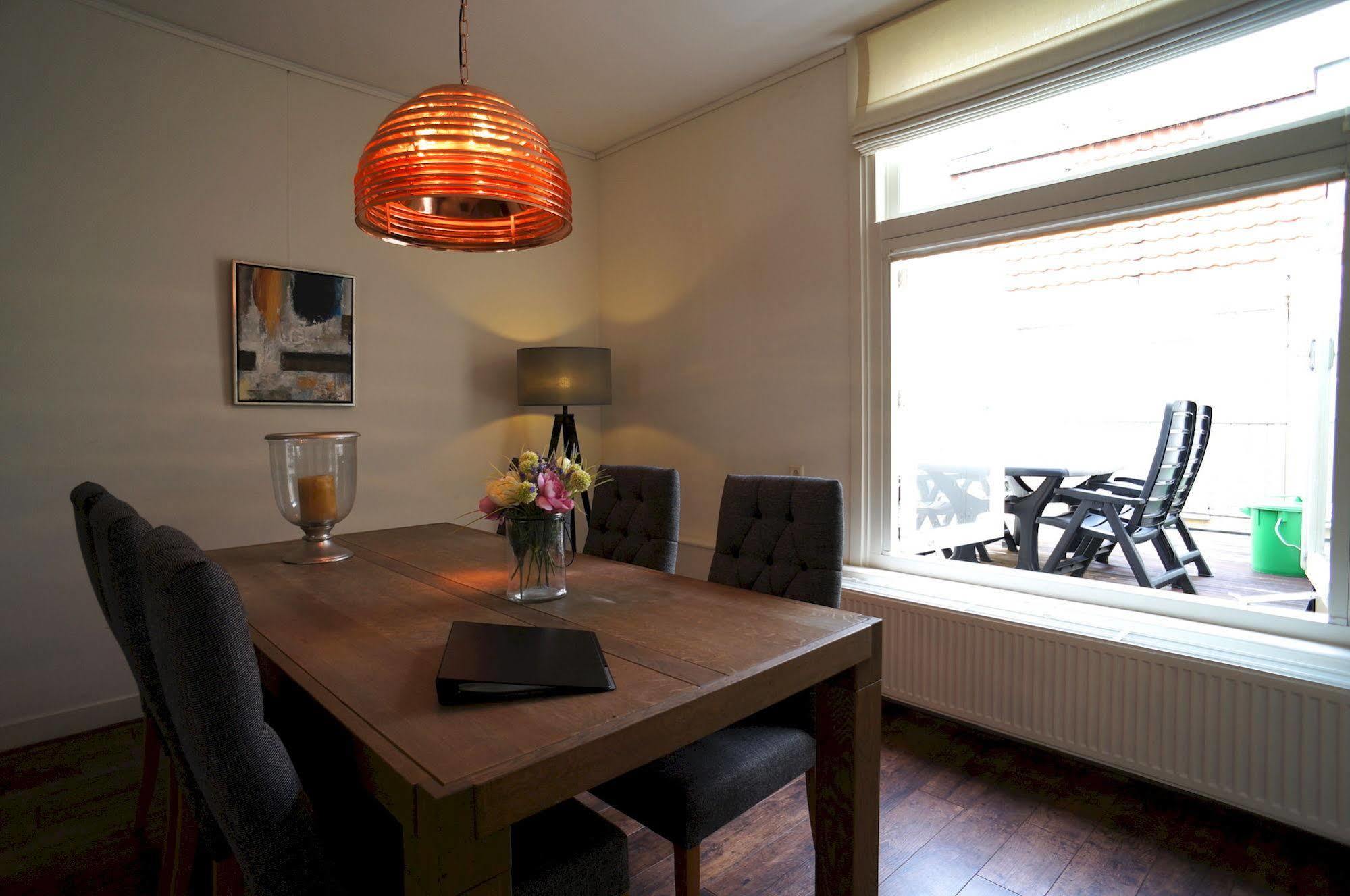Stayci Serviced Apartments Noordeinde Хага Екстериор снимка