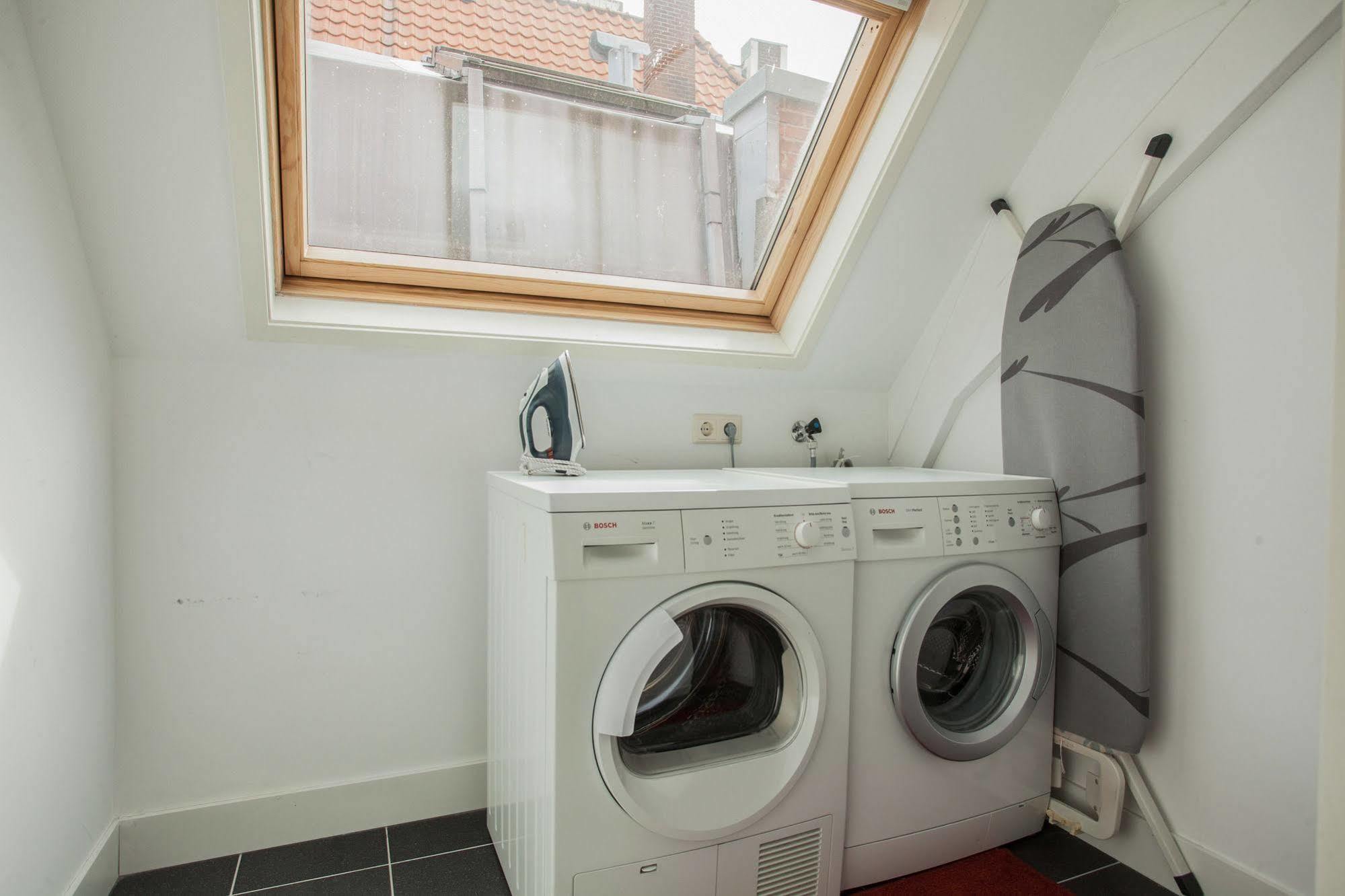 Stayci Serviced Apartments Noordeinde Хага Екстериор снимка